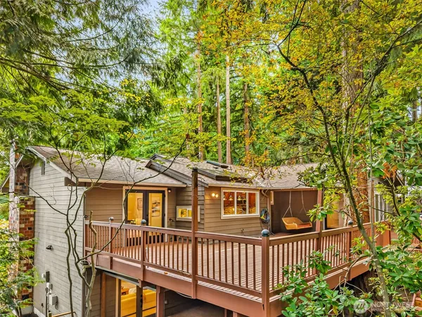 $1,357,550 | 10554 Northeast 150th Court, Bothell, WA 98011