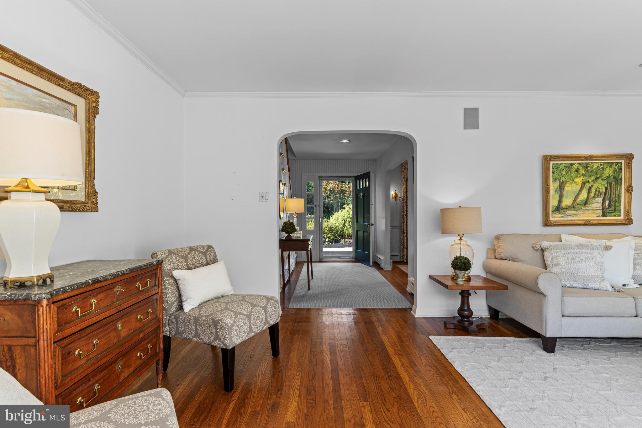 590 Cricket Lane Wayne, PA 19087 - Photo 18 of 65 a living room with furniture and a wooden floor