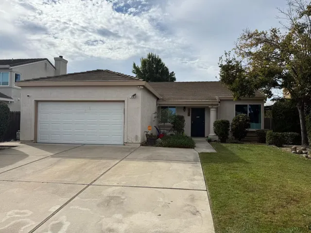 $2,925 | 330 Lakespring Place, Oakley, CA 94561