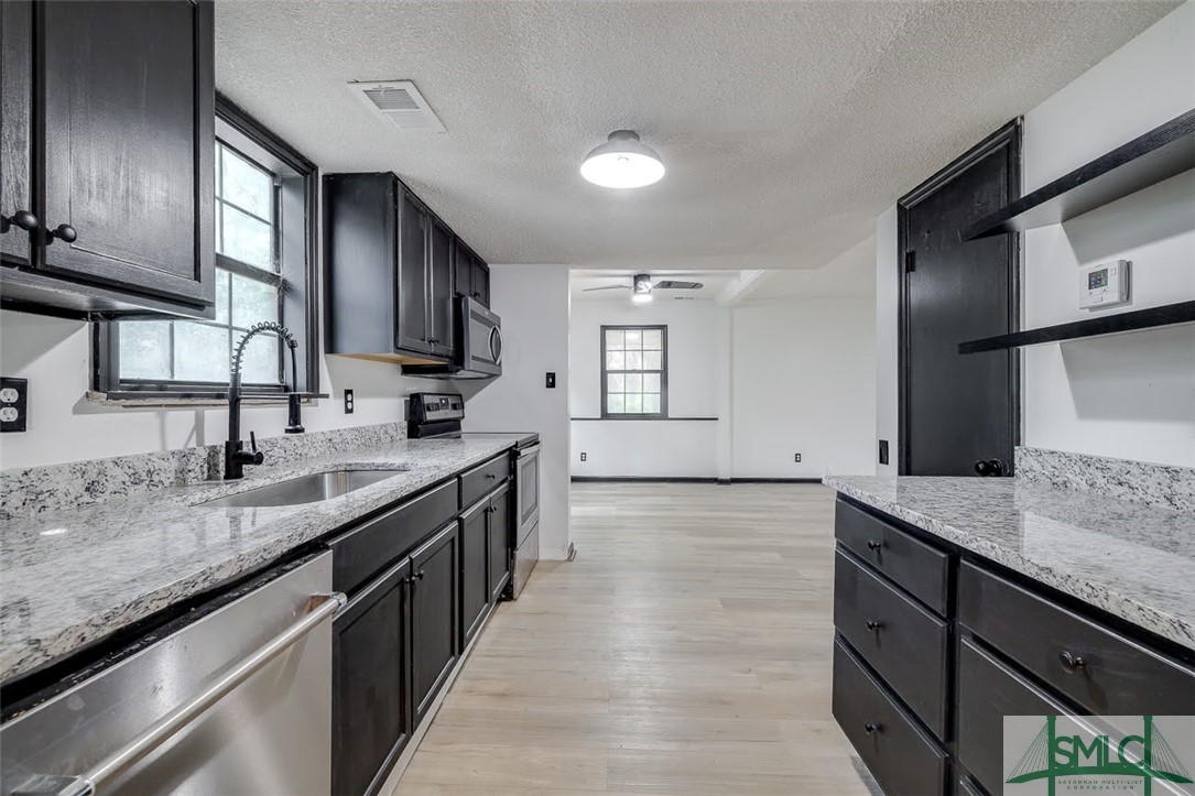 3353 Isle Of Wight Road Midway, GA 31320 - Photo 10 of 33 Gallery Image 10
