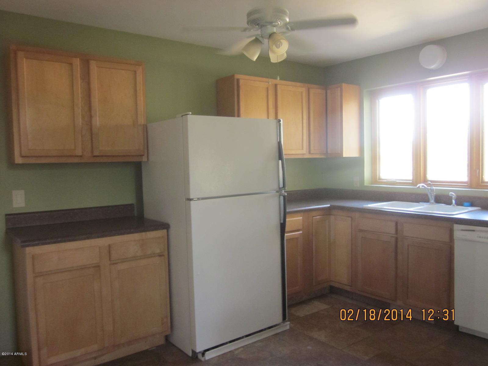 2514 East Marilyn Road Phoenix, AZ 85032 - Photo 6 of 12 IMG_9857