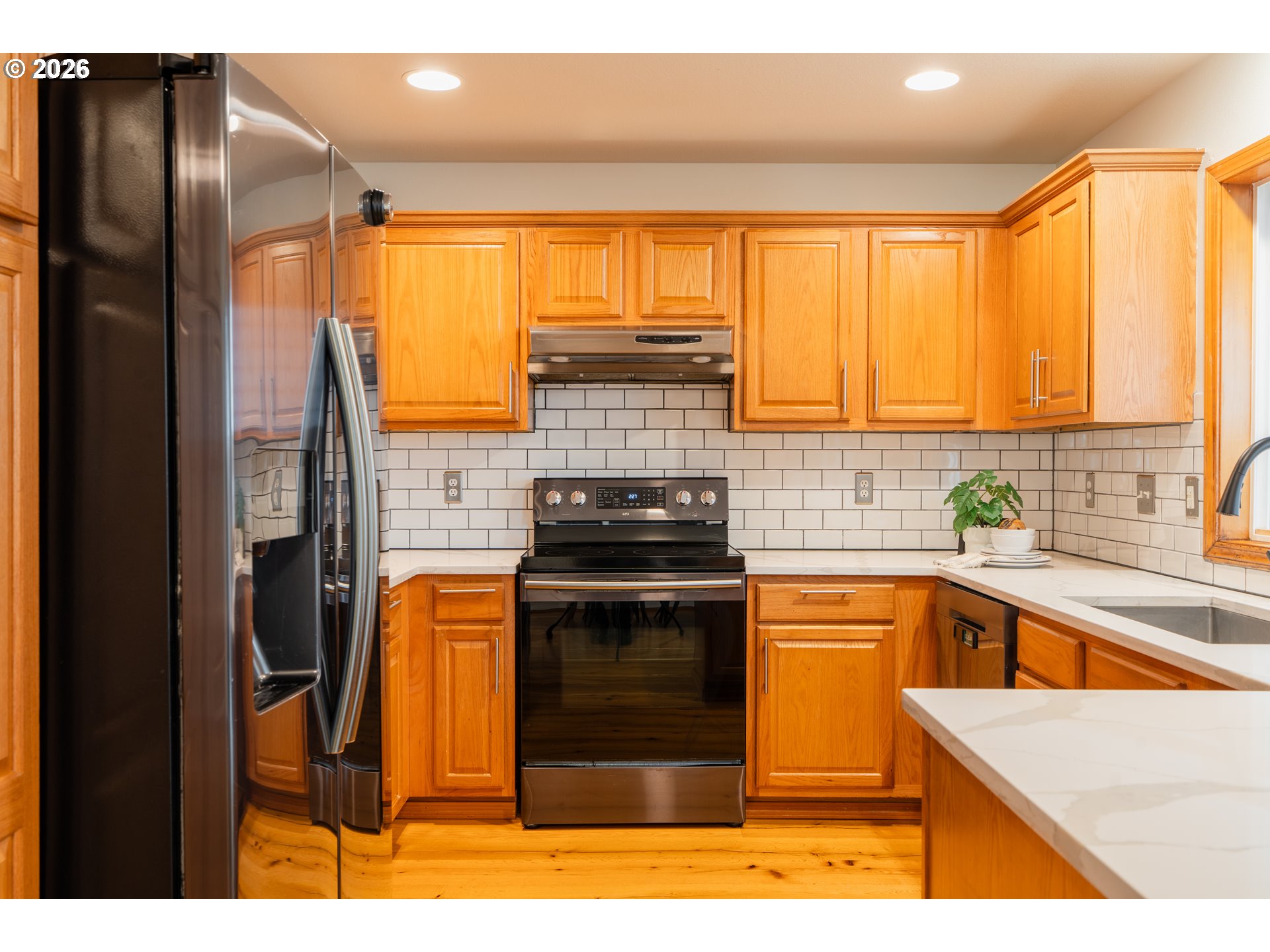7870 Southeast Springwater Drive Portland, OR 97206 - Photo 19 of 47