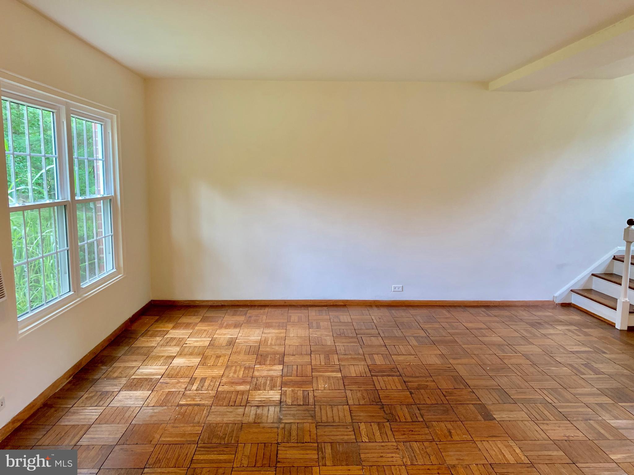 3426 Gunston Road Alexandria, VA 22302 - Photo 7 of 24 Living and dining room. Beautiful windows