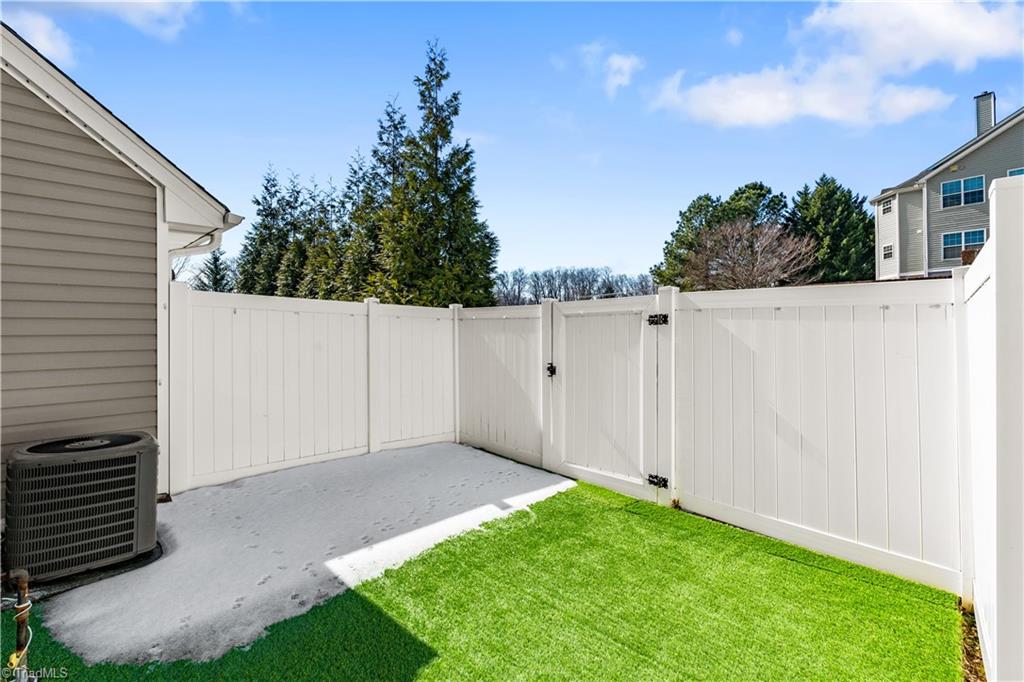 3505 Timbergate Lane High Point, NC 27265 - Photo 37 of 41