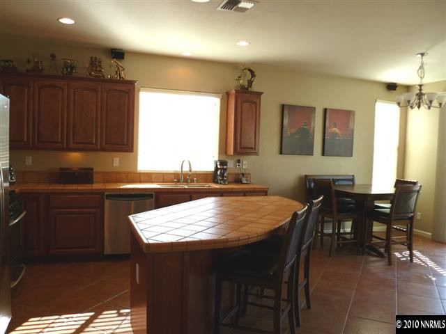 8195 Sierra Ridge Court Reno, NV 89523 - Photo 5 of 13 Photo 5