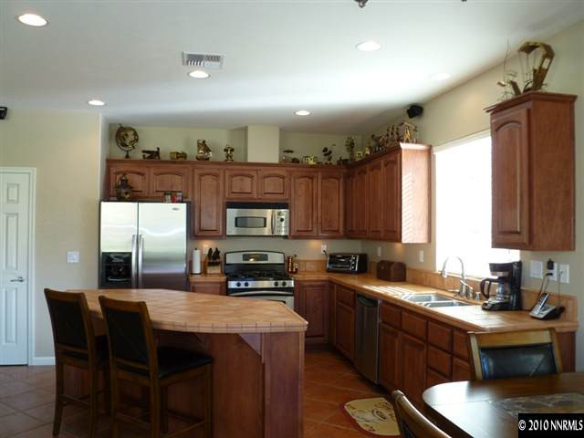 8195 Sierra Ridge Court Reno, NV 89523 - Photo 6 of 13 Photo 6