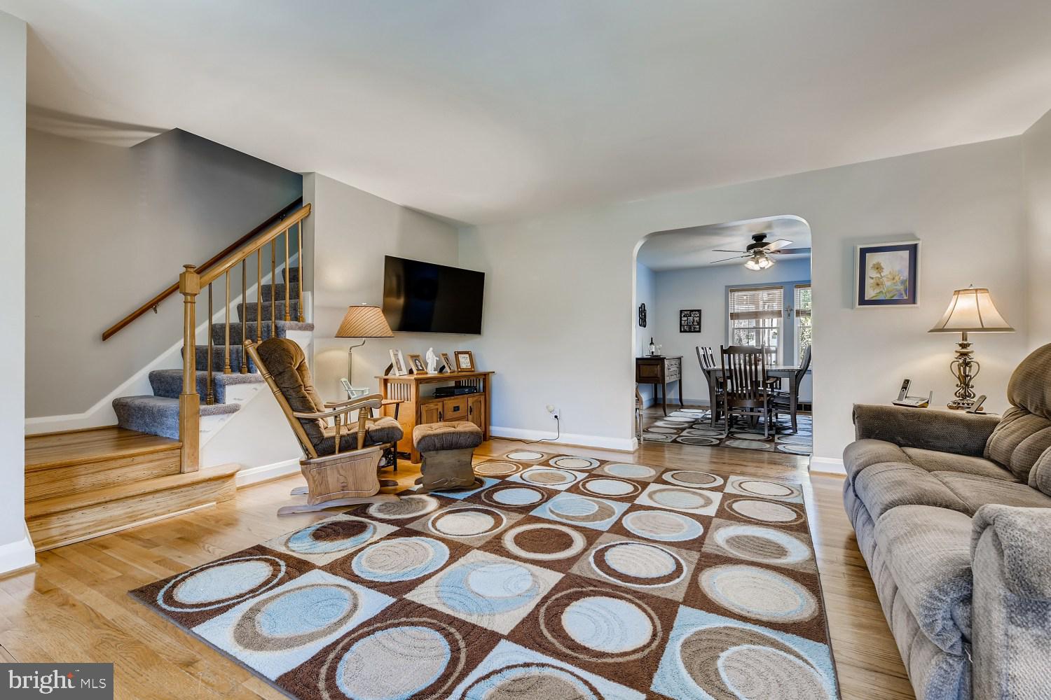 1734 Glen Ridge Road Towson, MD 21286 - Photo 6 of 32 Gleaming hardwood floors throughout home