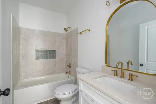 $1,850 | 637 East Anderson Street, Unit A, Savannah, GA 31401