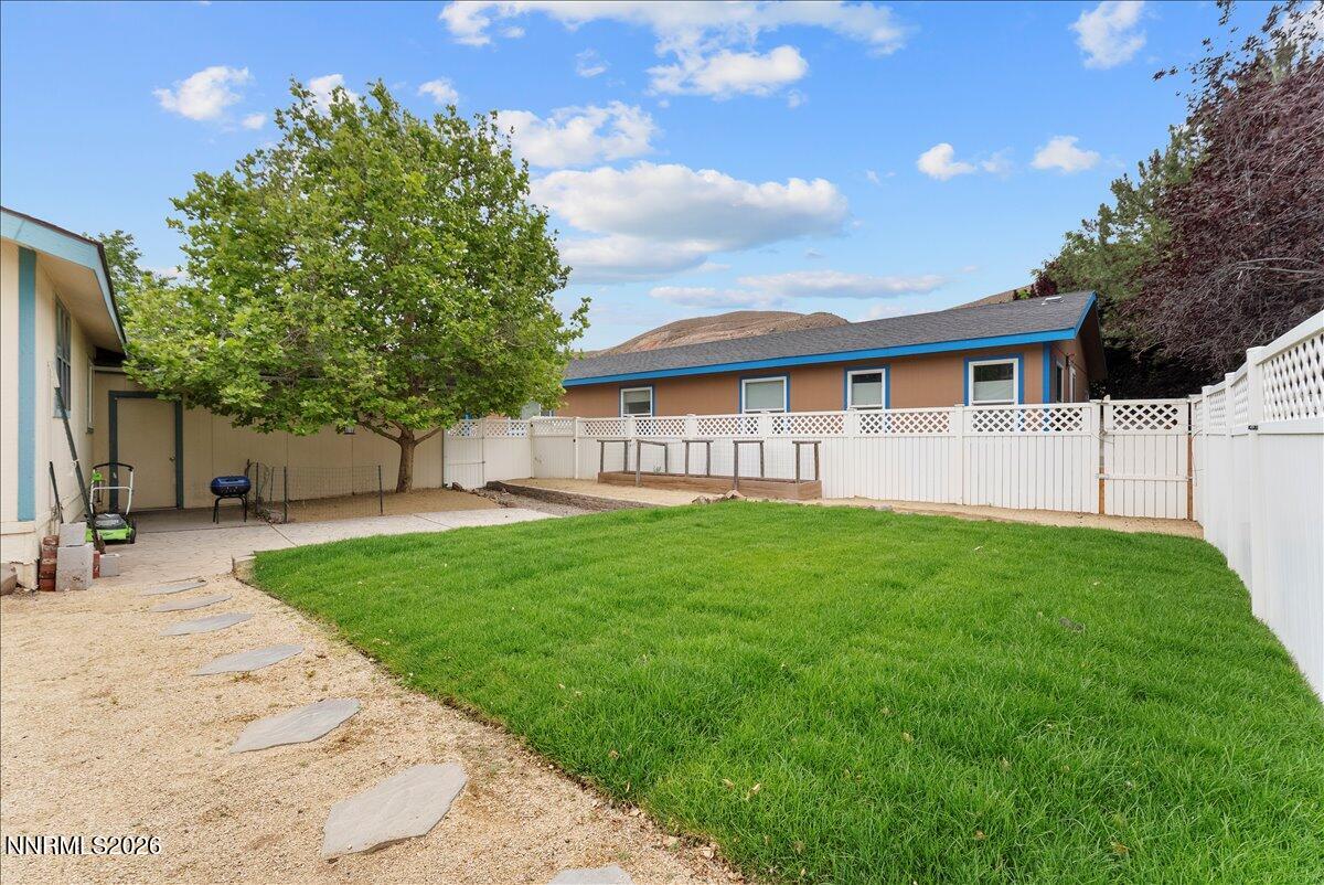 290 Rue De La Jaune Sparks, NV 89434 - Photo 29 of 35 30-290 Rue De La Jaune Sparks NV 89436 (