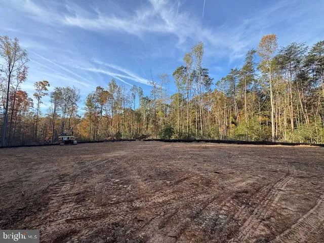 $180,000 | 2 Old Road, Locust Grove, VA 22508