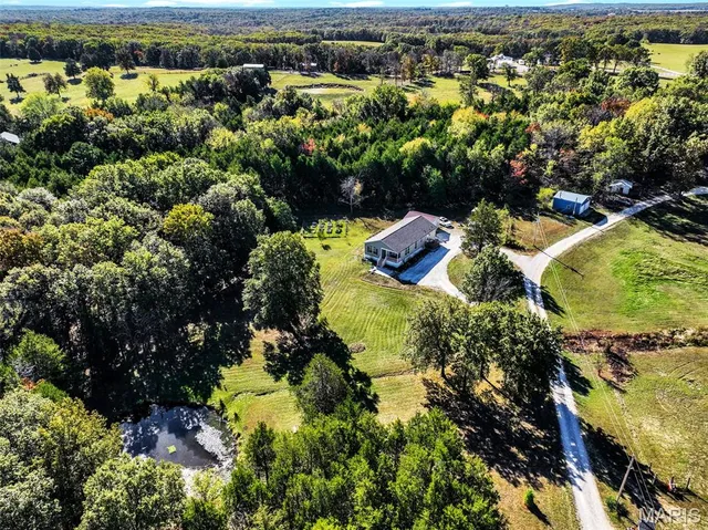 $329,900 | 6 Cindy Drive, Luebbering, MO 63061