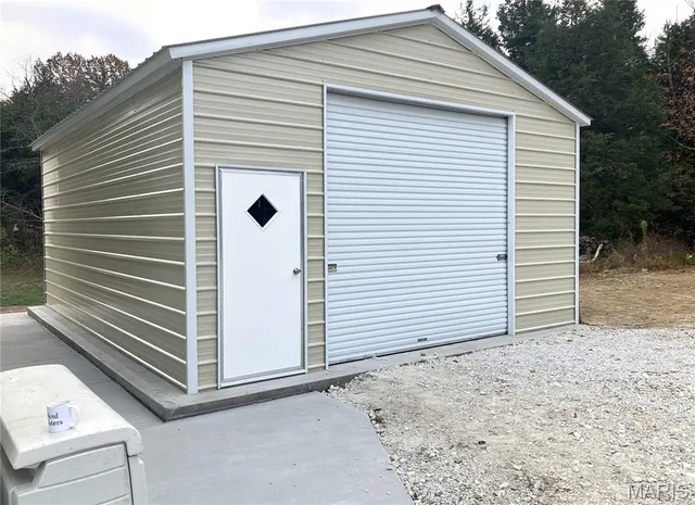 $329,900 | 6 Cindy Drive, Luebbering, MO 63061