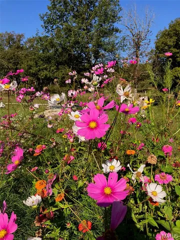 $329,900 | 6 Cindy Drive, Luebbering, MO 63061