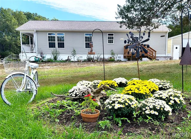 $329,900 | 6 Cindy Drive, Luebbering, MO 63061