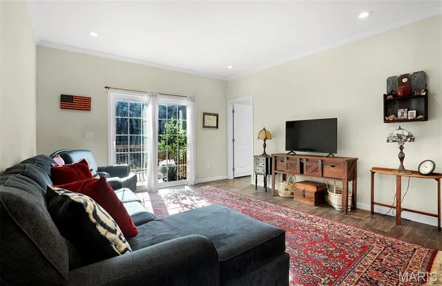 $329,900 | 6 Cindy Drive, Luebbering, MO 63061