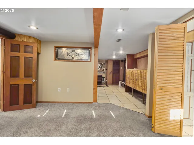 $550,000 | 529 West 3rd Place, The Dalles, OR 97058