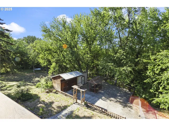 $550,000 | 529 West 3rd Place, The Dalles, OR 97058