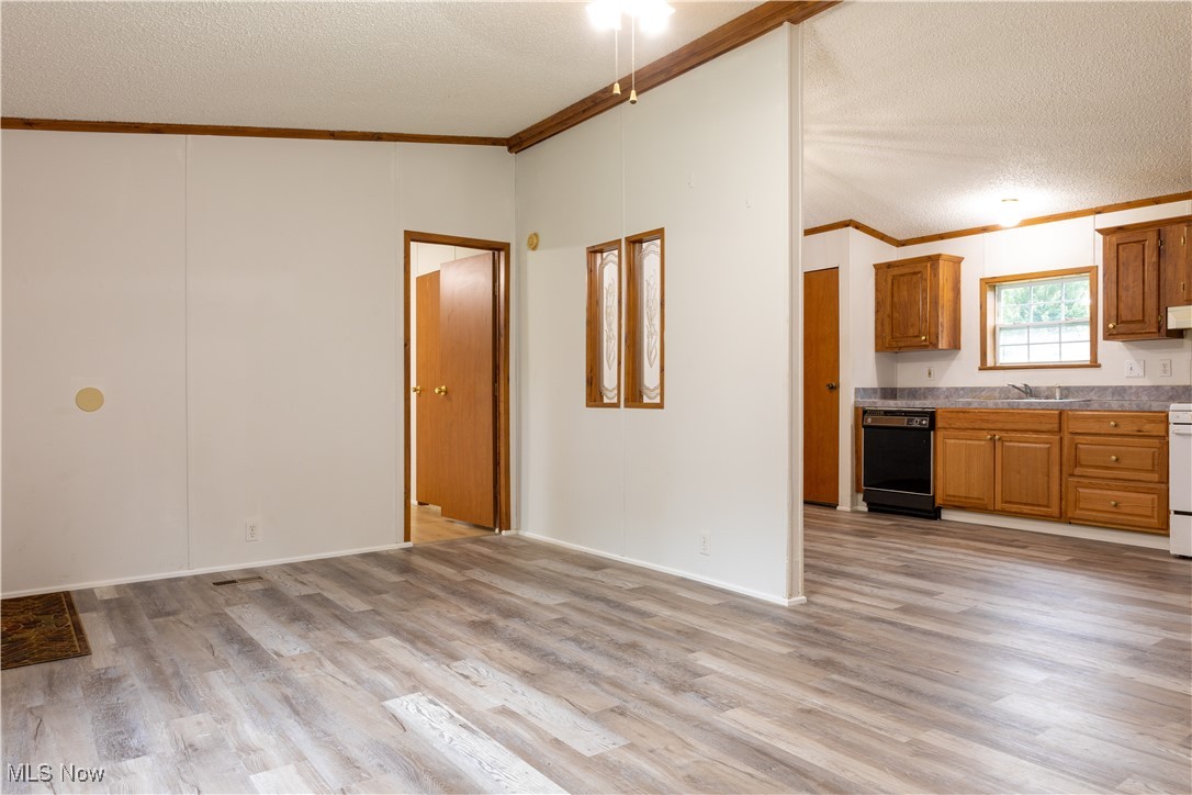 3583 Austin Road, Unit 23 Geneva, OH 44041 - Photo 15 of 18