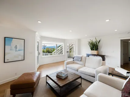 $7,377,000 | 75 Rolling Hills Road, Tiburon, CA 94920