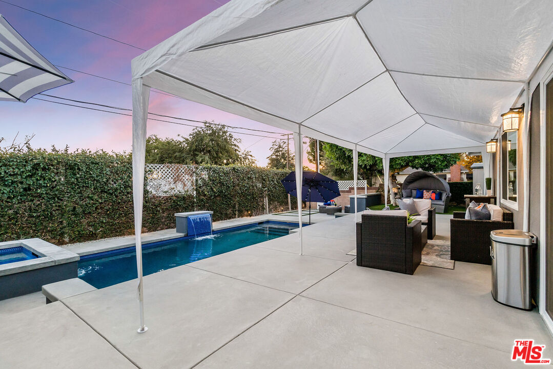 2112 Queensberry Road Pasadena, CA 91104 - Photo 33 of 38 Gallery Image 33