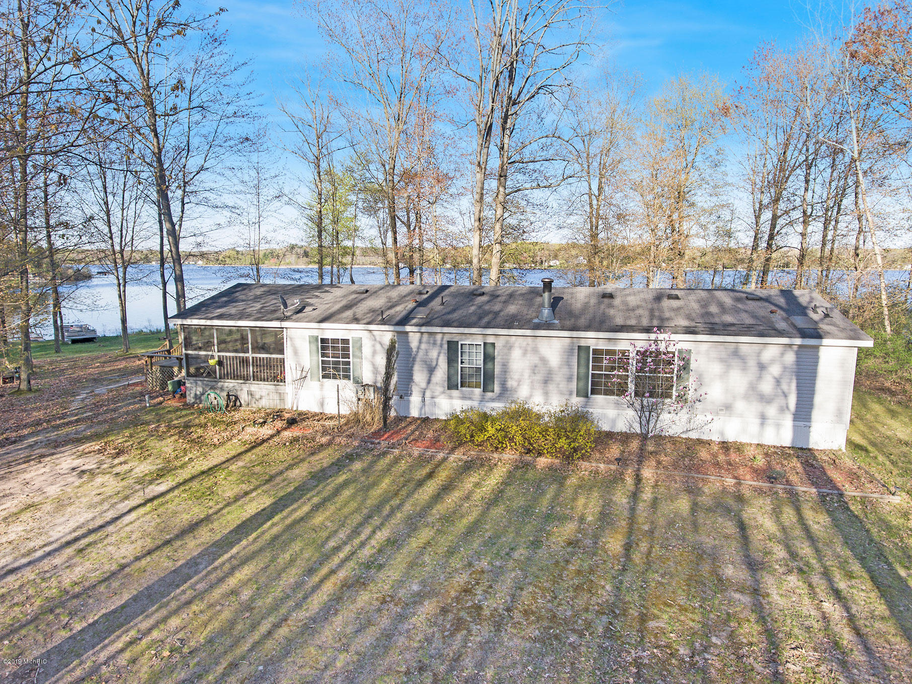 9046 East Buchanan Road Hesperia, MI 49421 - Photo 3 of 49 DJI_0084