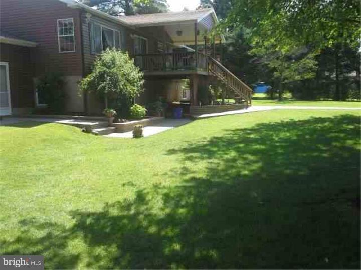 93 South Bridgeport Road Bridgeport, NJ 08014 - Photo 15 of 25