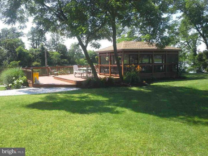 93 South Bridgeport Road Bridgeport, NJ 08014 - Photo 19 of 25