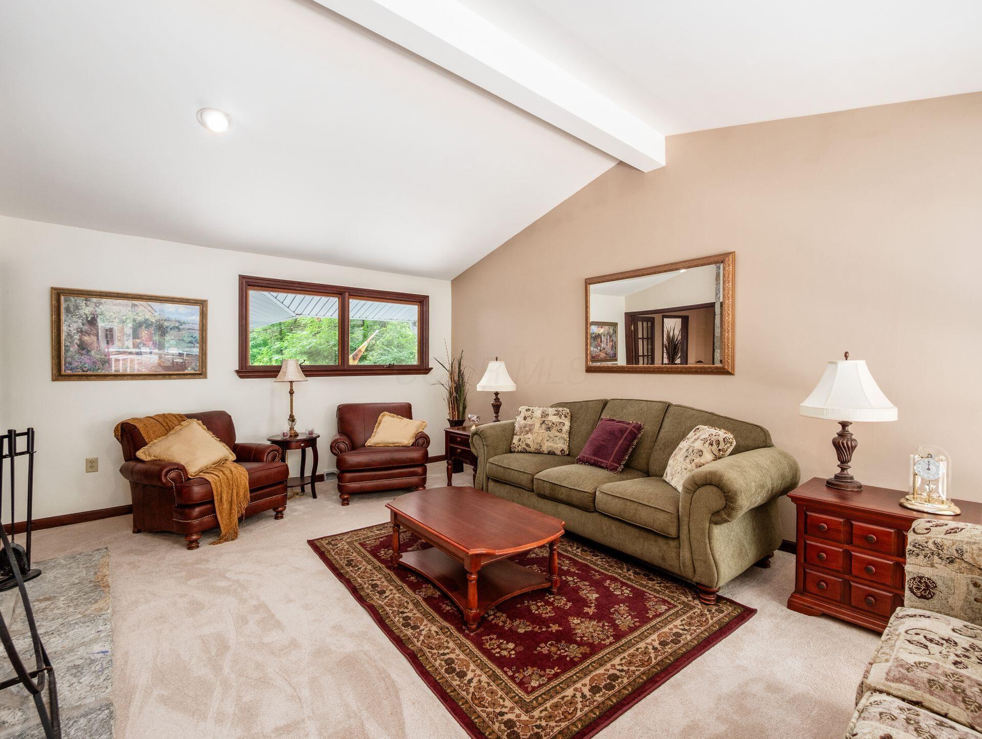 6107 Riverside Drive Powell, OH 43065 - Photo 16 of 75 016_7c77_A 6107 Riverside 016