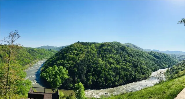 $199,000 | 305 Raccoon Run, Unit 25, Marshall, NC 28753