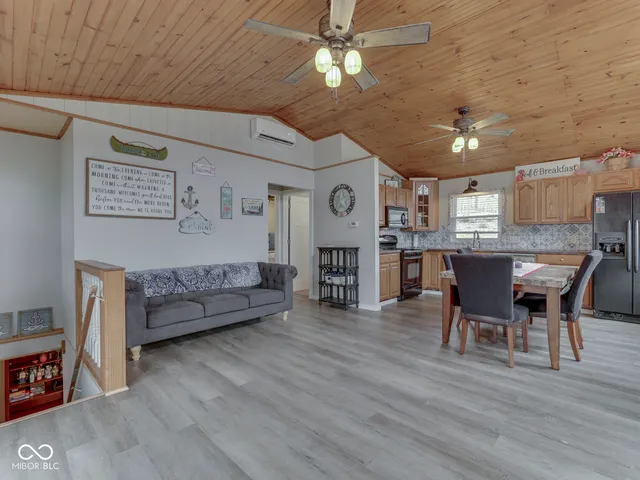 $584,000 | 6141 Flamingo Drive, Nineveh, IN 46164