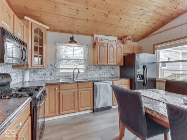 $584,000 | 6141 Flamingo Drive, Nineveh, IN 46164