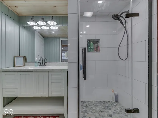 $584,000 | 6141 Flamingo Drive, Nineveh, IN 46164