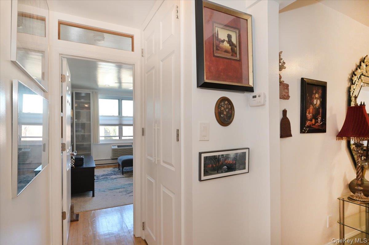 25 Canterbury Road, Unit 3H Great Neck, NY 11021 - Photo 19 of 45 Bedroom Entrances