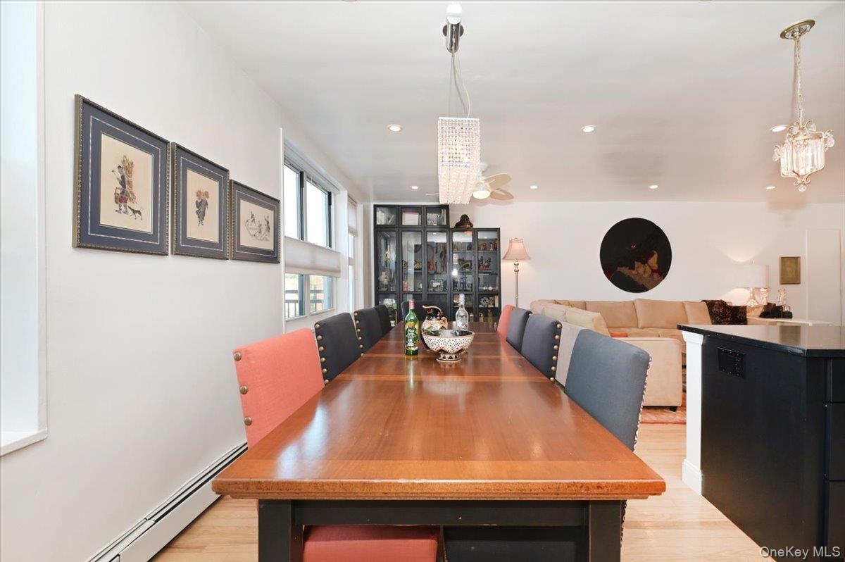 25 Canterbury Road, Unit 3H Great Neck, NY 11021 - Photo 45 of 45 Open Floor Plan
