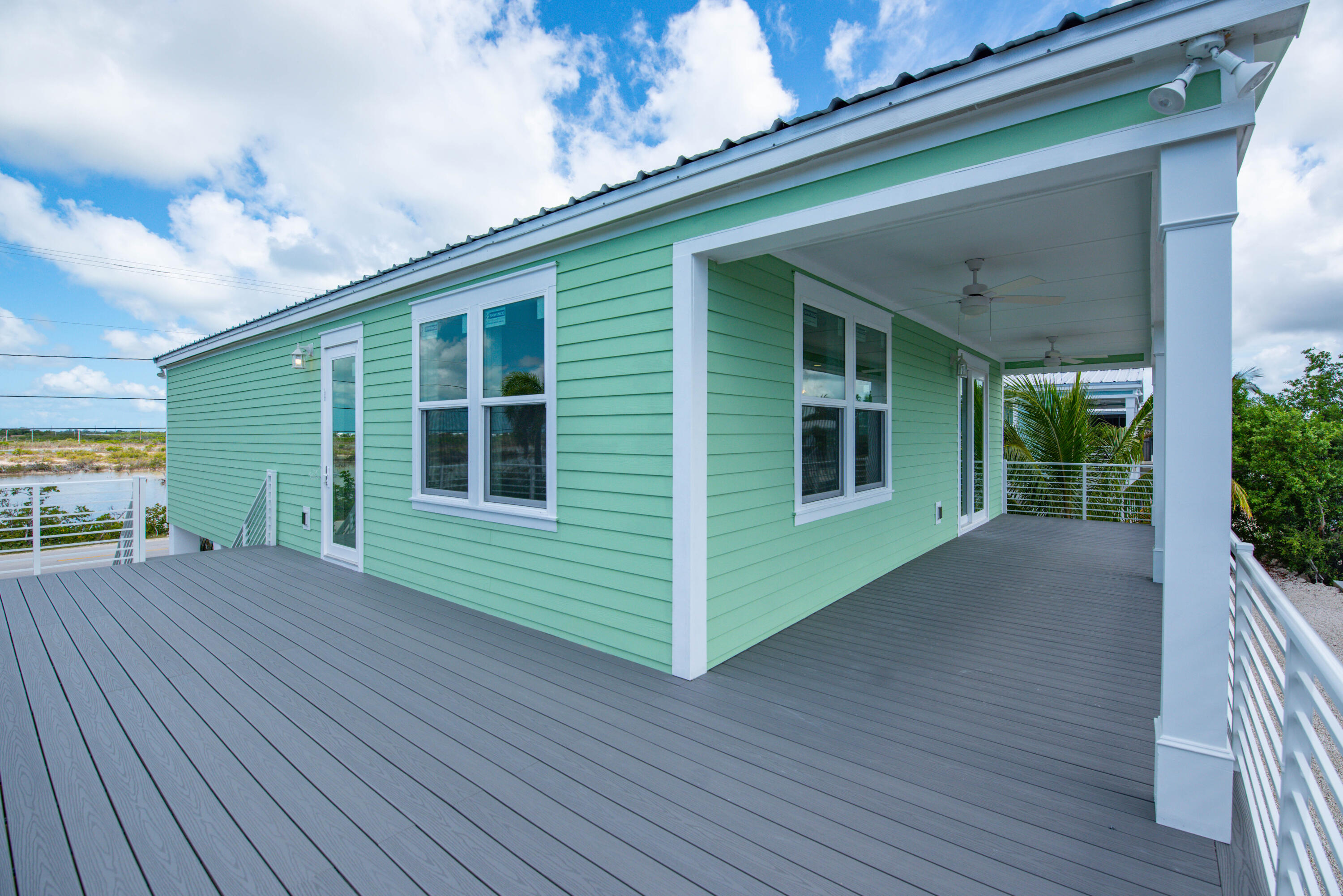 335 Pirates Road Summerland Key, FL 33042 - Photo 3 of 38 019-335PiratesRoad-SummerlandKey-FL-3304