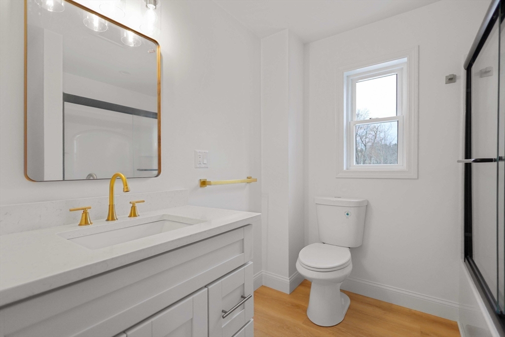 201 Aberdeen Road Methuen, MA 01844 - Photo 18 of 33