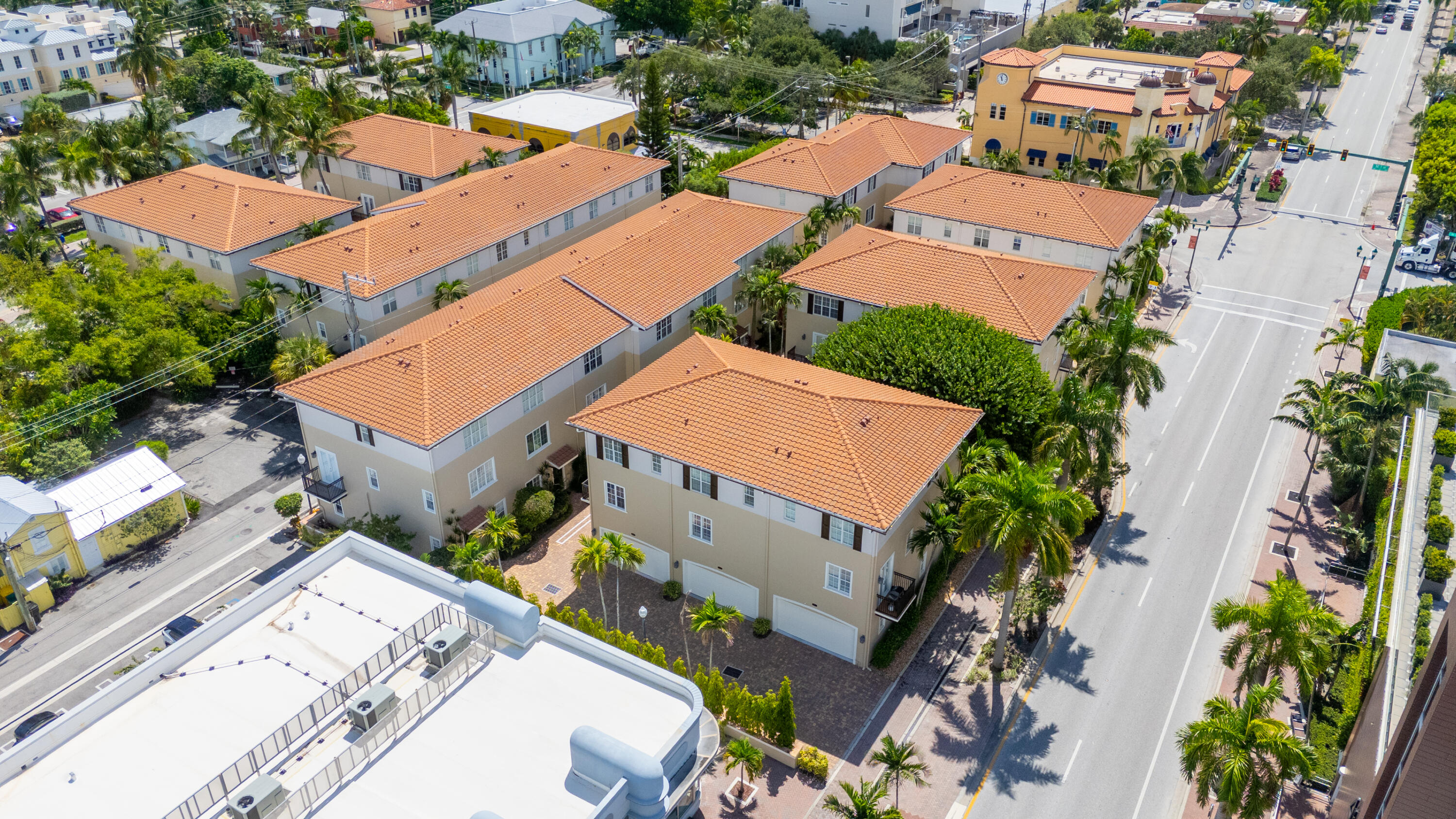 65 Southeast 5th Avenue, Unit B Delray Beach, FL 33483 - Photo 39 of 47 an aerial view of a house with a yard and outdoor seating