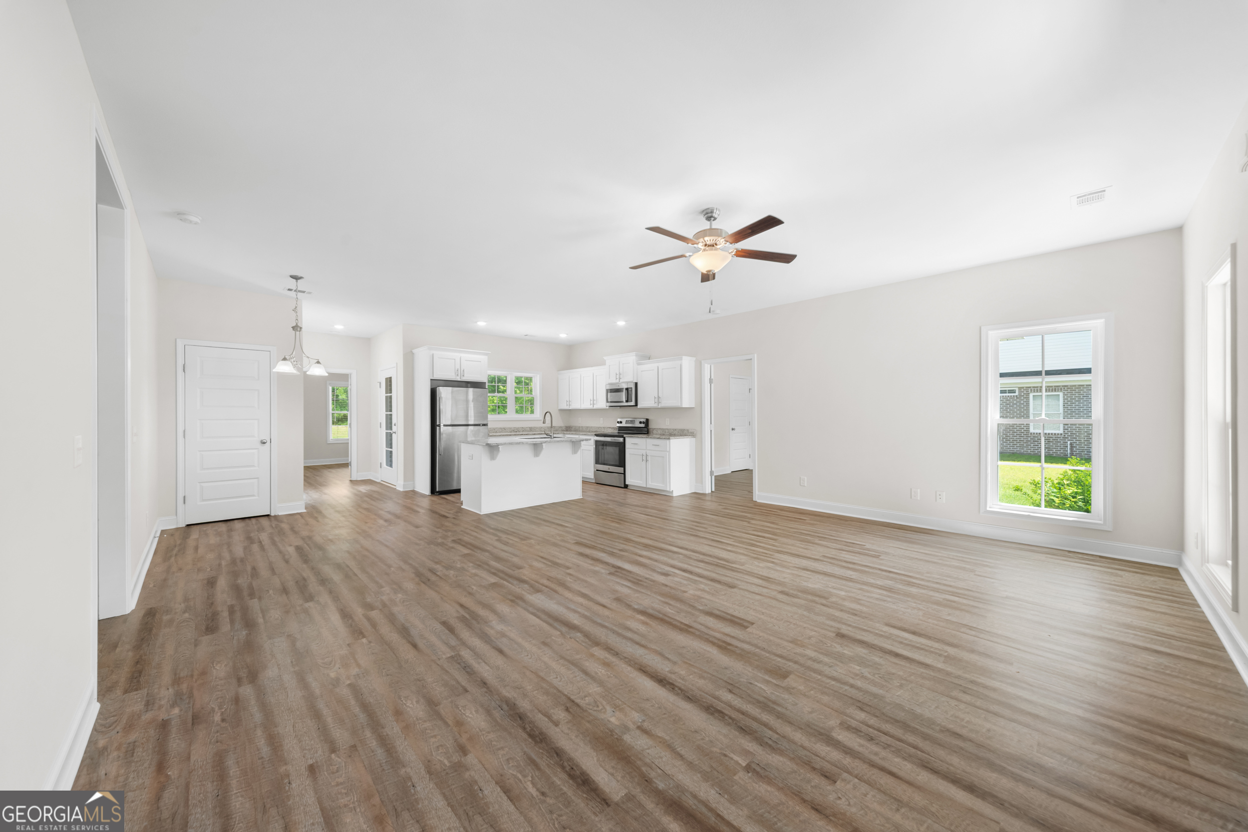 201 Zetterower Road Statesboro, GA 30458 - Photo 4 of 24