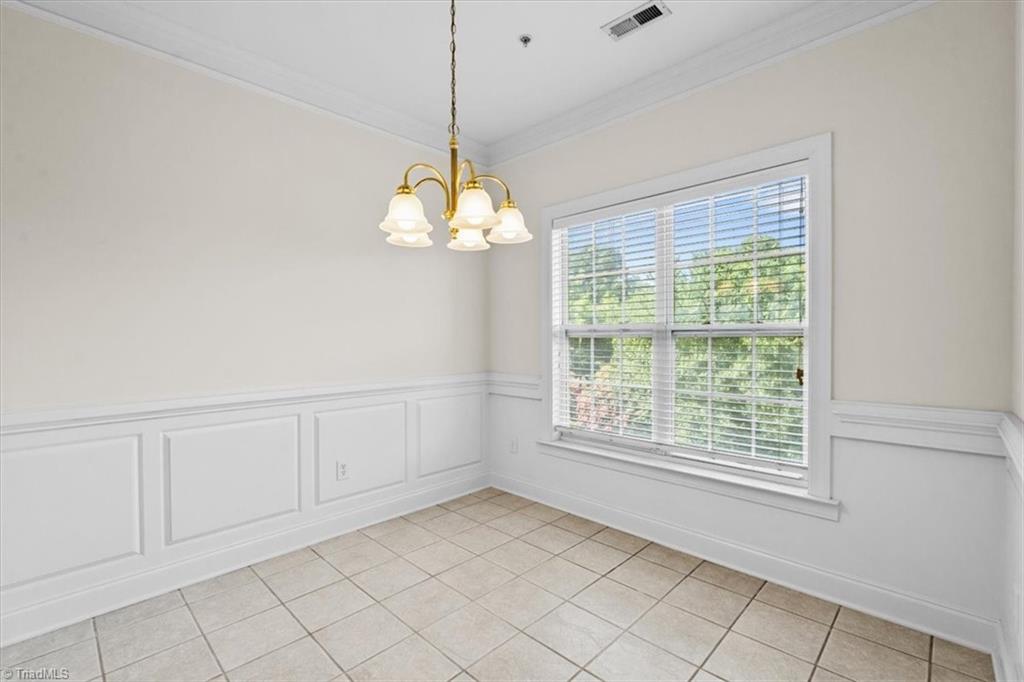 524 College Road, Unit 306 Greensboro, NC 27410 - Photo 15 of 35