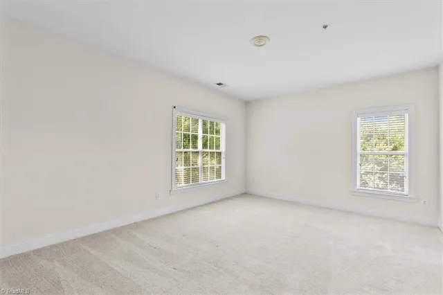 $220,000 | 524 College Road, Unit 306, Greensboro, NC 27410