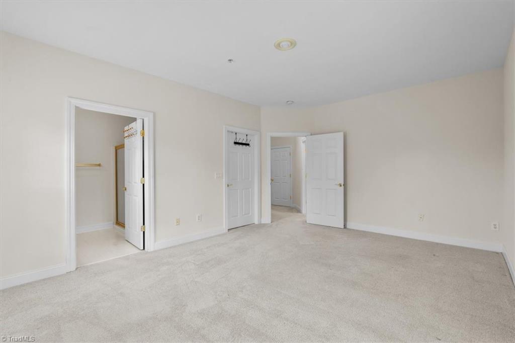 524 College Road, Unit 306 Greensboro, NC 27410 - Photo 19 of 35