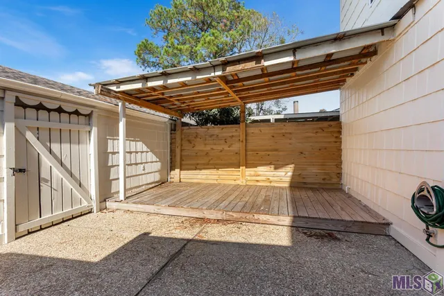 $205,000 | 2406 Shadowbrook Drive, Baton Rouge, LA 70816