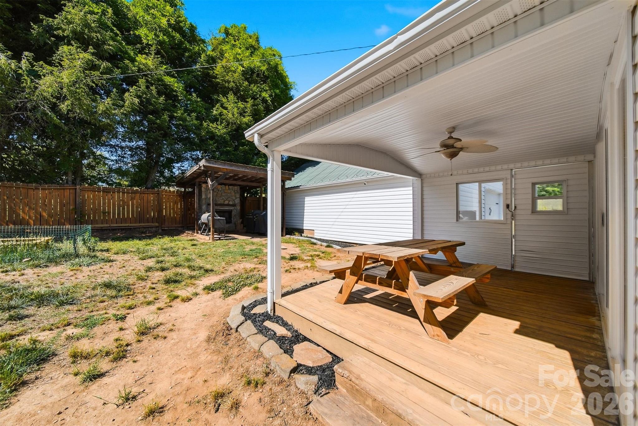 4039 Hartland Road Lenoir, NC 28645 - Photo 27 of 46