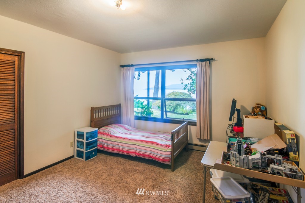 353 Cove Road Bellingham, WA 98229 - Photo 10 of 18