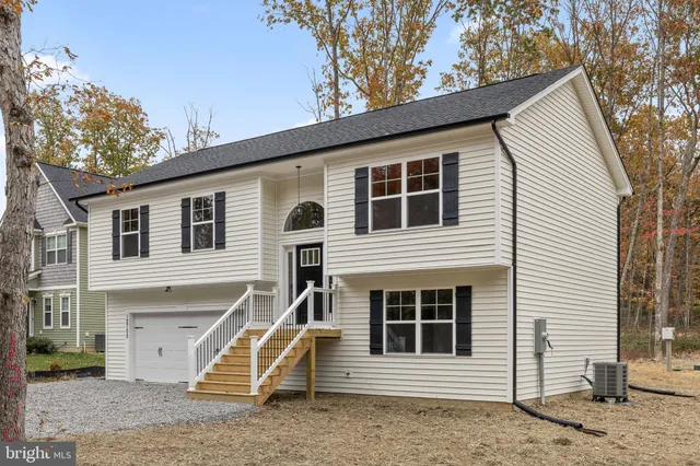 $449,900 | 12705 Plantation Drive, Spotsylvania, VA 22551