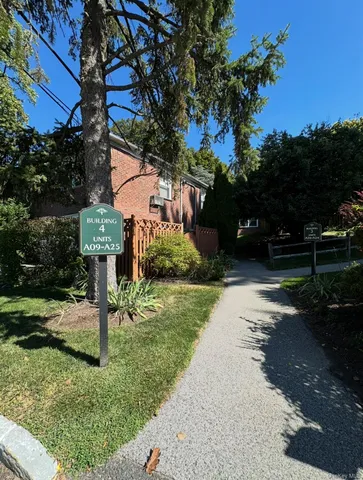 $3,000 | 100 Cedar Street, Unit A21, Dobbs Ferry, NY 10522