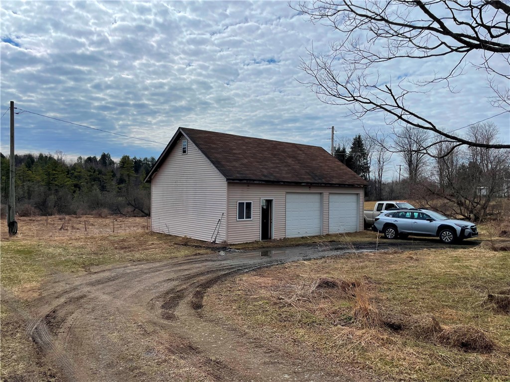 1017 Humphrey Road Hamilton, NY 13332 - Photo 37 of 49