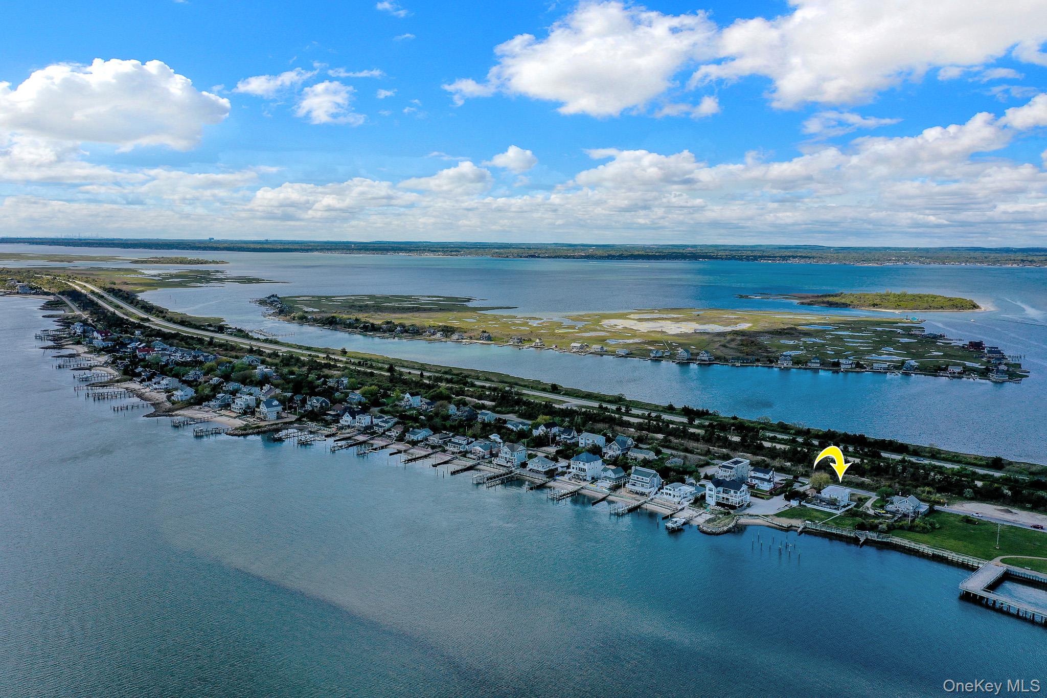 6 Oak Beach Road Babylon, NY 11702 - Photo 25 of 32