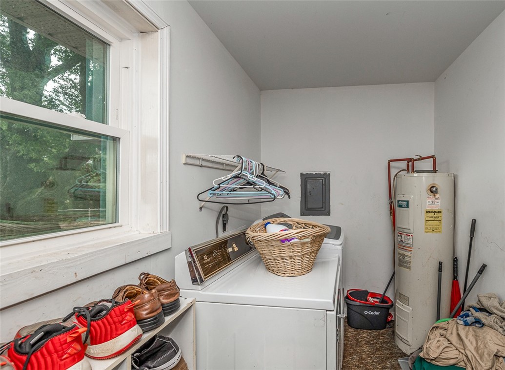 139 Williams Road Pelzer, SC 29669 - Photo 20 of 36 Laundry Room
