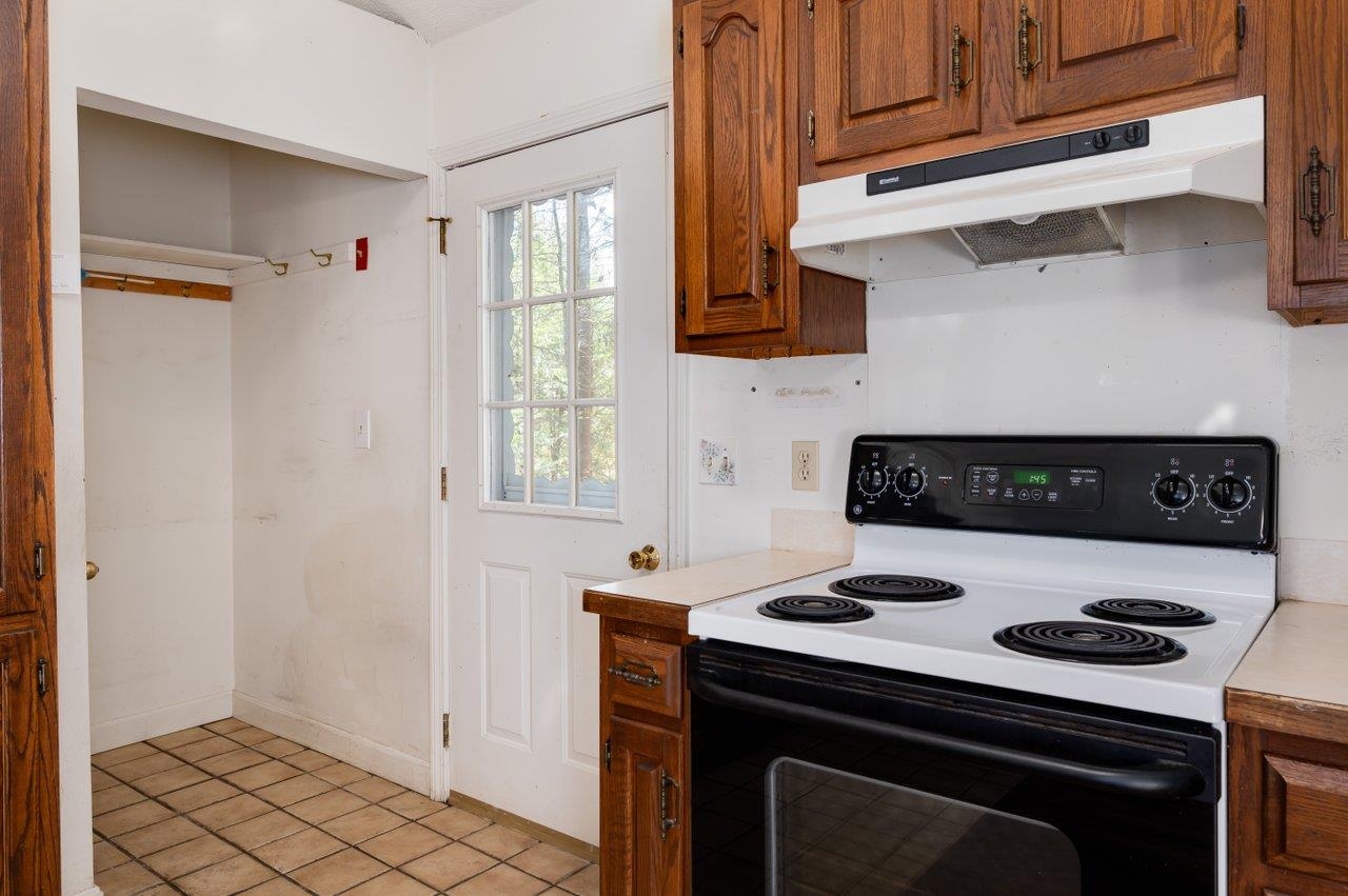 170 Mast Road Epping, NH 03042 - Photo 12 of 39